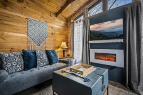 Sweet Little Honeymoon Cabin